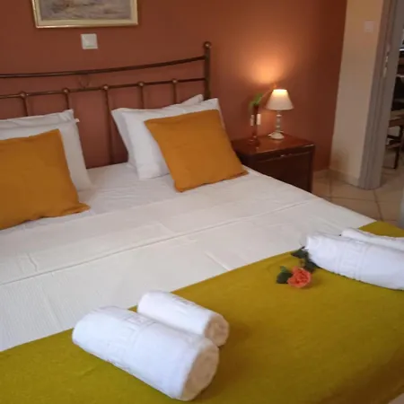 Spedion Kefallonia - With Jaccuzzi Villa *