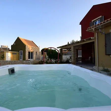 Spedion Kefallonia - With Jaccuzzi * Pesádha